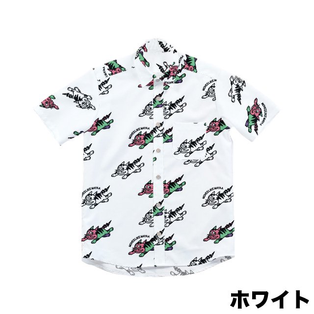MOVES LIKE MAYAA総柄シャツ<img class='new_mark_img2' src='https://img.shop-pro.jp/img/new/icons24.gif' style='border:none;display:inline;margin:0px;padding:0px;width:auto;' />