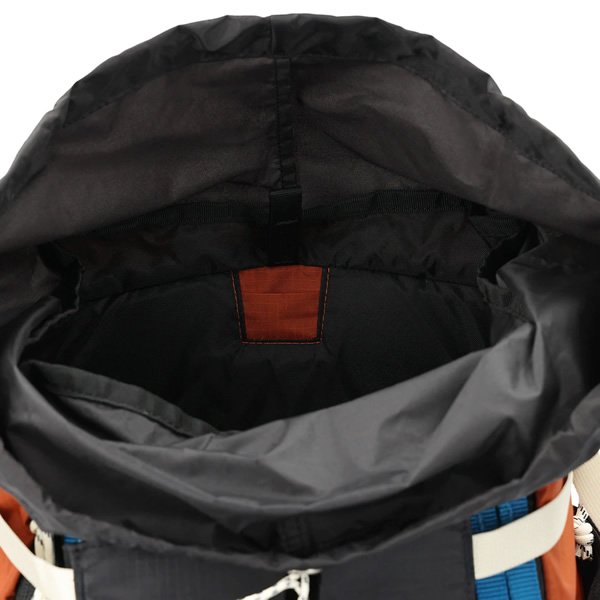 MOUNTAIN PACK 28L