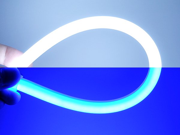 つぶつぶ感なしシリコンチューブLED　ホワイト・ブルー　LEDデイライト　2本　60ｃｍ【2358-dl】 - Mファクトリー　 明かり屋（あかりや）LEDショップ
