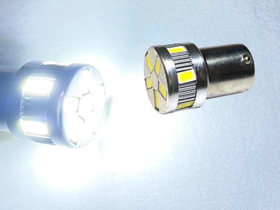 S25S(G18)金口 ホワイト 最少ショートタイプ 11SMD 無極性 2個セット【3402】 - Mファクトリー 明かり屋（あかりや）LEDショップ