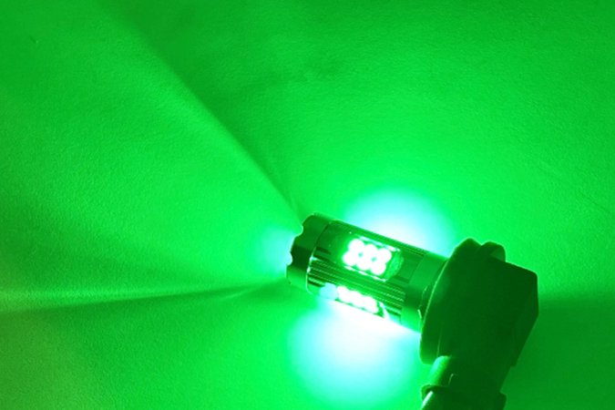 フォグランプ専用　H8/H11/H16タイプ　27SMD搭載　グリーン発光　２個1set　【671-LG】 - Mファクトリー　 明かり屋（あかりや）LEDショップ