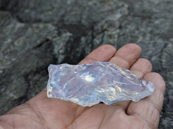 神秘の不思議な石！！ アメリカ・カルフォルニア州北部 『シエラネバダ