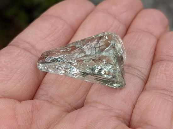 神秘の不思議な石！！ アメリカ・カルフォルニア州北部 『シエラネバダ