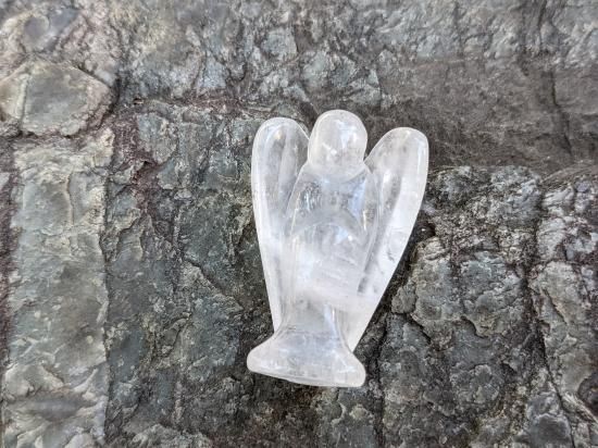 ホワイトジェイド エンジェル 天使 カーヴィング 天然石 ヒーリング 彫刻 ホワイトジェイド エンジェル 天使 カーヴィング 天然石