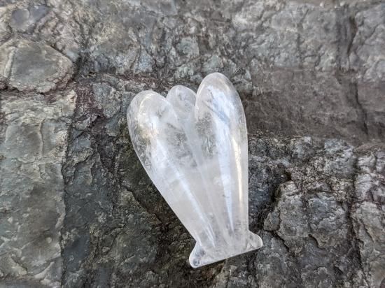 ホワイトジェイド エンジェル 天使 カーヴィング 天然石 ヒーリング 彫刻 ホワイトジェイド エンジェル 天使 カーヴィング 天然石