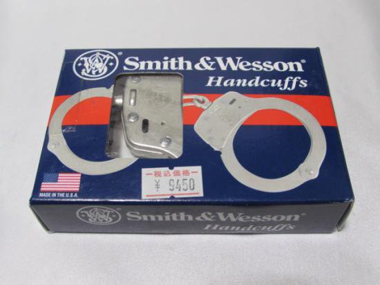 POLICE 手錠S&W社製 M-100-1 USA シルバー SW201 ハンドカフ handcuff