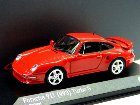 PORSCHE 911(993) Turbo S Red 1/43MINICHAMPS CA04316001 D-5852 