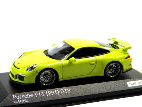 PORSCHE 911(991) GT3 Green 200pcs limited Edition 1/43MINICHAMPS CA04316016  D-6106 - Gallery Tanaka Shopping Site