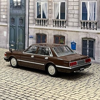 NISSAN CEDRIC (430) Sedan 200E GL 1981 Brownmetallic 1/43DISM  645075-0087817-4200 D-8333 - Gallery Tanaka Shopping Site