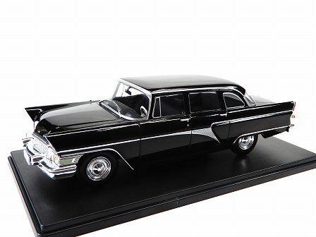 GAZ 13 “Chaika” 1/24 WHITEBOX WB124080 G-3403 - Gallery Tanaka Shopping Site