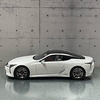 LEXUS LC500h (GWZ100) L Package 2017 Whitepearl 1/43CAR-NEL 