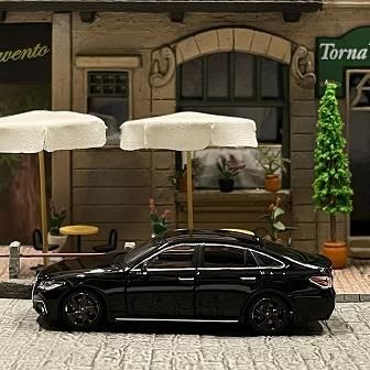 TOYOTA CROWN 2.0 RS Limited (RS220) Black 1/64 HobbyJapan