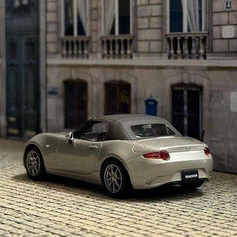 MAZDA ROADSTER (ND) Brown Top 2022 プラチナクォーツ 1/43HI
