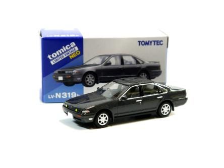 NISSAN CEFIRO CRUISING (A31) 1990 Greymetallic 1/64 TOMYTEC