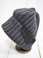 <img class='new_mark_img1' src='https://img.shop-pro.jp/img/new/icons14.gif' style='border:none;display:inline;margin:0px;padding:0px;width:auto;' />【STRUM】RIB KNIT CAP(CHARCOAL)