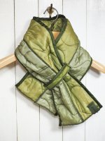 <img class='new_mark_img1' src='https://img.shop-pro.jp/img/new/icons14.gif' style='border:none;display:inline;margin:0px;padding:0px;width:auto;' />【ODDMENT】REMAKE QUILTING SHORT SCARF
