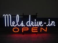 о졪ͥ󥵥Mel's drive-in OPEN