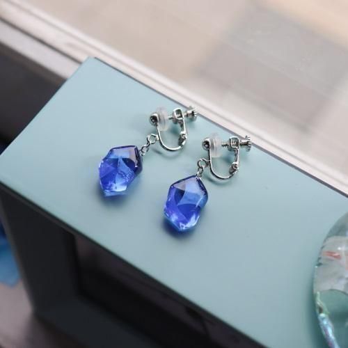 <img class='new_mark_img1' src='https://img.shop-pro.jp/img/new/icons6.gif' style='border:none;display:inline;margin:0px;padding:0px;width:auto;' />ȥϡɹХ󥰡֥롼2025-BL04