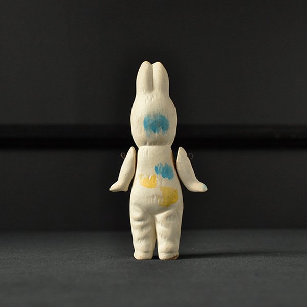 ウサギさんの着ぐるみを着た女の子・I/フランスアンティーク ビスクドール ウサギ 赤ちゃん アンティークドール 人形 ブロカント【Sibora】