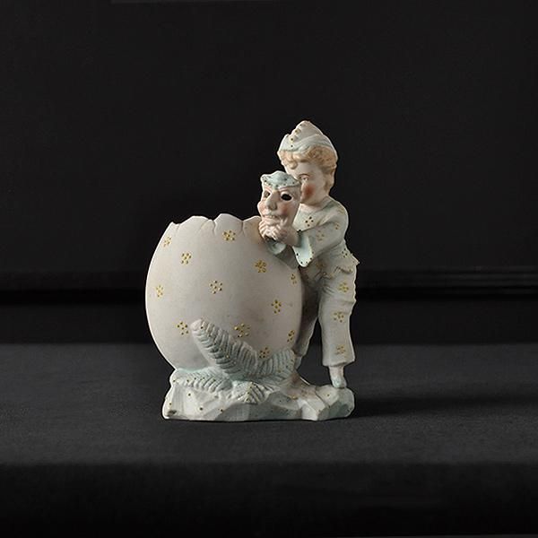 ピエロと仮面と割れた卵/フランスアンティーク雑貨 ピエロ クラウン