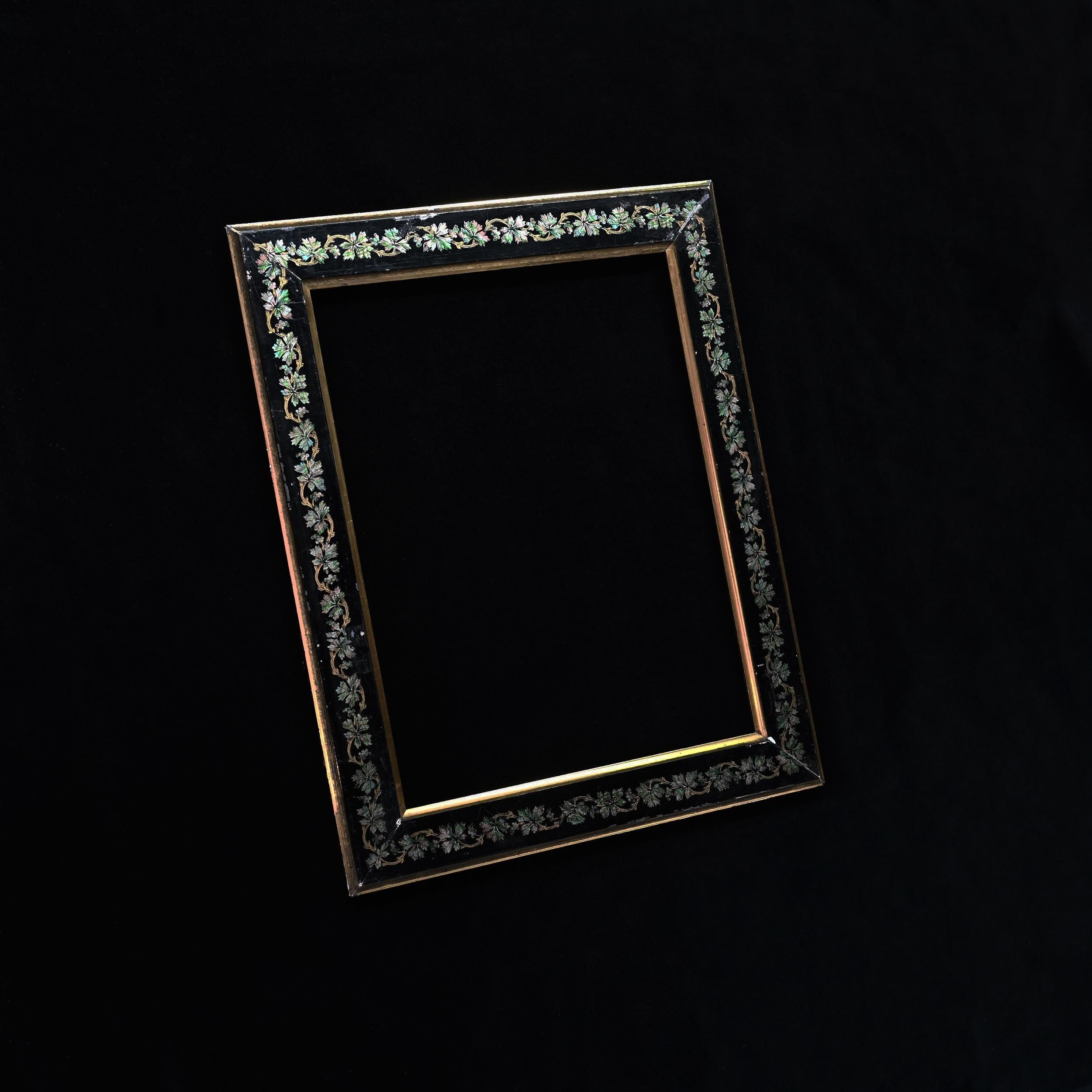 西洋アンティーク フランス ナポレオンIII世期 黒＆金彩レリーフ