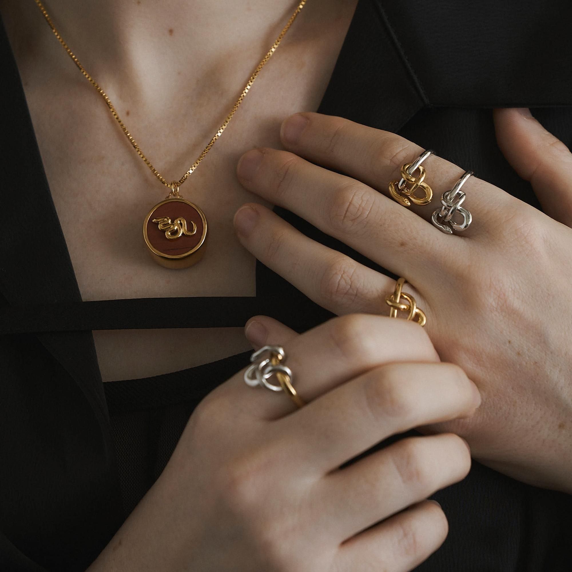 "eimiess" Necklace��Medical Alchemist Red