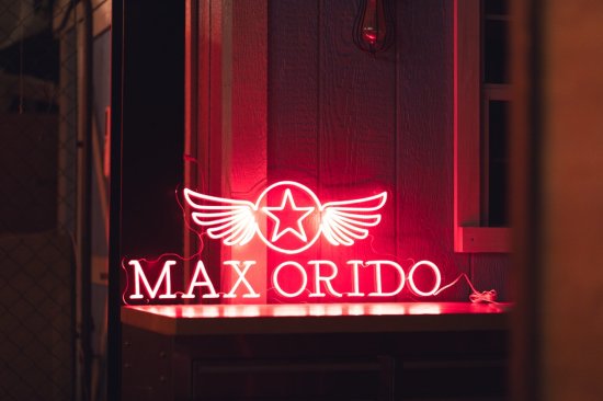 MAX ORIDO LED LIGHT