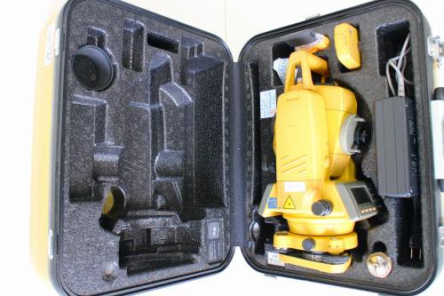 TOPCON トプコン トータルステーション（光波） GPT-3005WF 中古