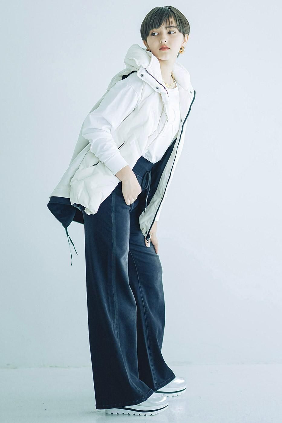MARK&LONA 黒パンツ サイドライン付き 48 MARK&LONA 黒パンツ サイドライン付き 48 BOTTOMS | MEN
