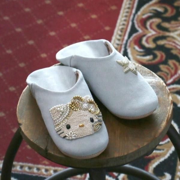 HelloKitty×MAYGLOBE ハローキティビーズ刺繍バブーシュ mk23025