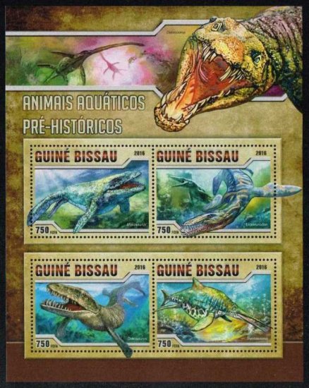 恐竜・古生物の切手】ギニアビサウ2016年・海の古生物4種入りシート