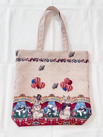 ALICE and the PIRATES Marionette Chris柄トートBag - BELSEL ウェブ