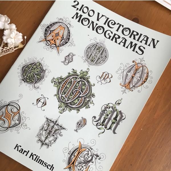 2100VICTRIAN MONOGRAMSモノグラム デザインの本