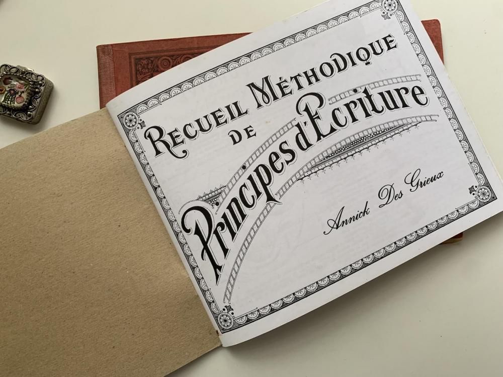 素敵な カリグラフィーのRecueil Methodique 洋書