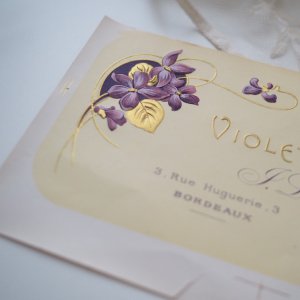 SAVON٥ violette de nice