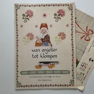 刺繍図案集 | LULU (ルル) アンティーク＆ハンドメイド ショップ