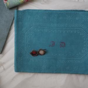 アンティーク刺繍 | LULU (ルル) アンティーク＆ハンドメイド