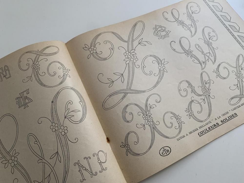 Alphabets & Festons No3 刺繍図案集