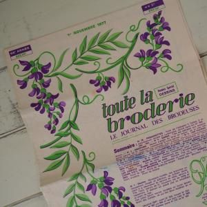 <img class='new_mark_img1' src='https://img.shop-pro.jp/img/new/icons1.gif' style='border:none;display:inline;margin:0px;padding:0px;width:auto;' />toute la broderie 1977 ɽްƽ