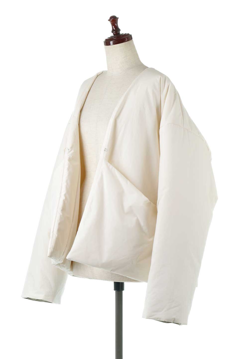 OverSizedPufferShortJacketビッグシルエット・中綿ジャケット大人カジュアルに最適な海外ファッションのothers（その他インポートアイテム）のアウターやジャケット。ゆったりシルエットが可愛い中綿いりのジャケット。超ボリューミーなシルエットは中綿にも空気を含んで保温性も抜群です。/main-1