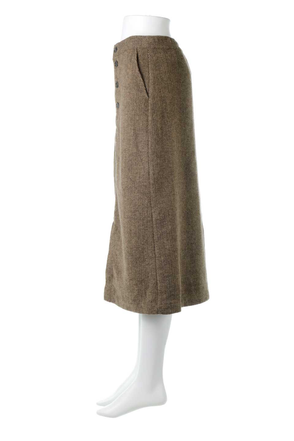 FrontButtonHerringboneSkirtヘリンボーン・フロントボタンスカート大人カジュアルに最適な海外ファッションのothers（その他インポートアイテム）のボトムやスカート。暖かみのある起毛ヘリンボーン素材のスカート。フロントボタンのアクセントでクラシカルな印象です。/main-2