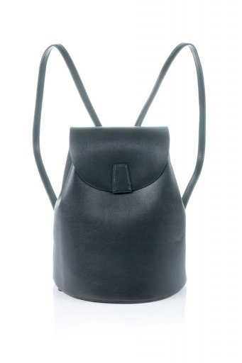 海外ファッションや大人カジュアルのためのインポートバッグ、かばんmelie bianco（メリービアンコ）のAubrey (Black) ビーガンレザー・ミニリュック