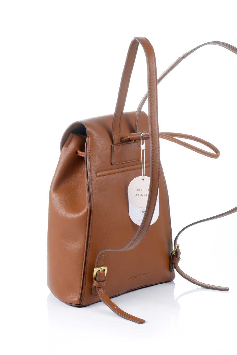 meliebiancoのAubrey(Saddle)ビーガンレザー・ミニリュック/海外ファッション好きにオススメのインポートバッグとかばん、MelieBianco（メリービアンコ）のバッグやその他。使いやすい程よい大きさのシンプルリュック。なめらかな高級ビーガンレザーを使用したシンプルデザインのアイテム。/main-3