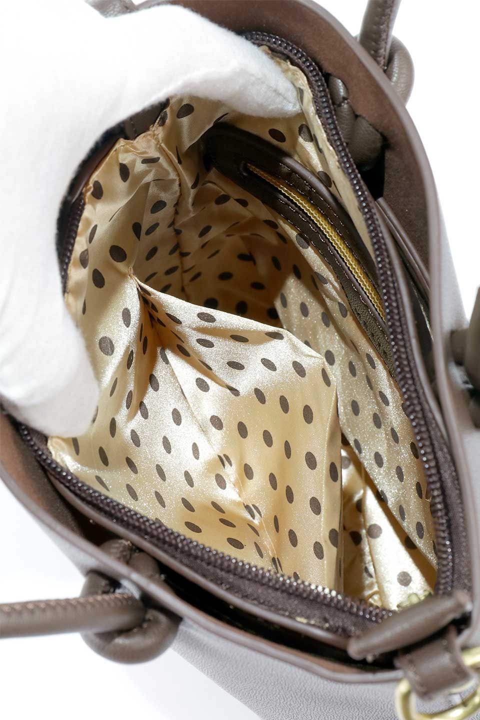 meliebiancoのBailey(Chocolate)仕切り付き・２Ｗａｙミニトートバッグ/海外ファッション好きにオススメのインポートバッグとかばん、MelieBianco（メリービアンコ）のバッグやショルダーバッグ。仕切りやポケットが豊富で使いやすいミニトートバッグ。中央の仕切りの中にもポケットが付いています。/thumb-12