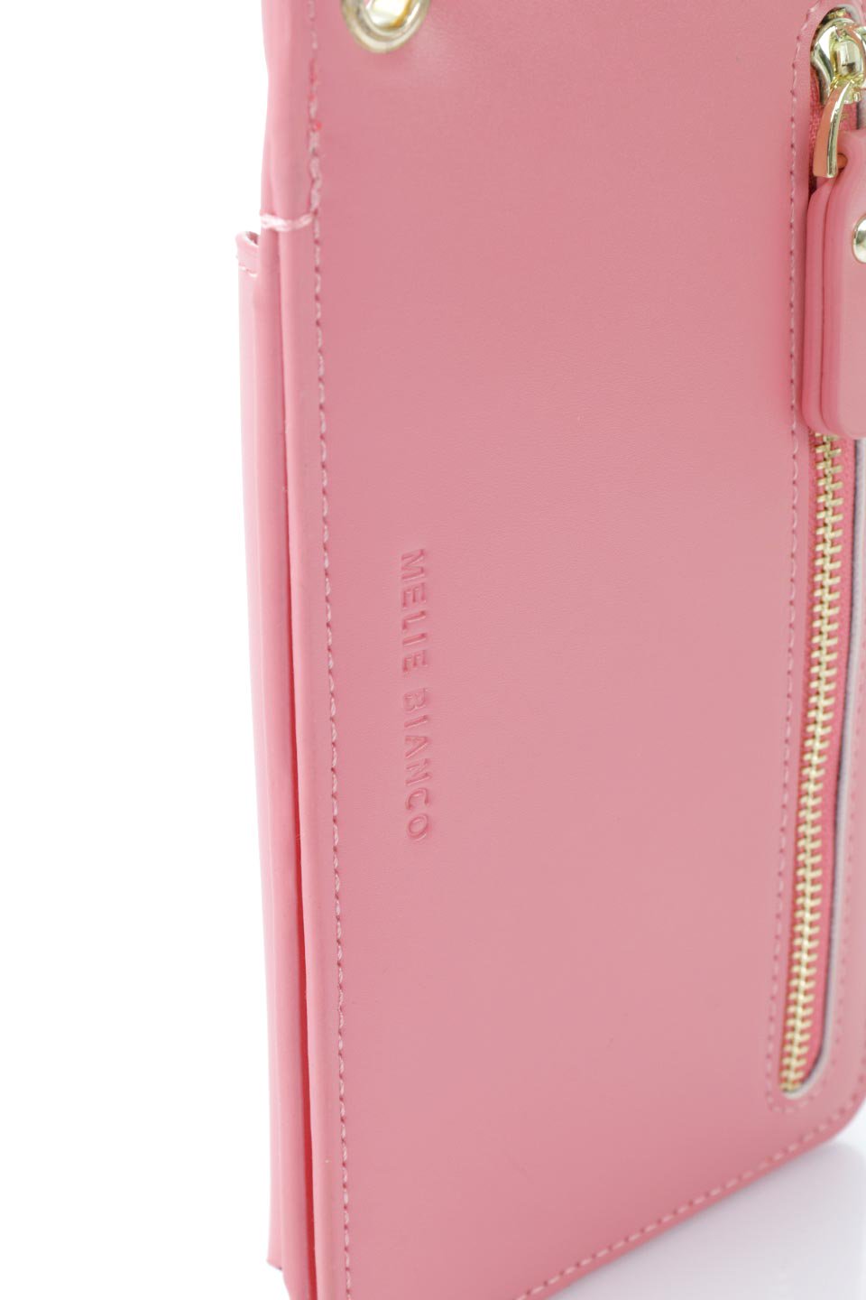 meliebiancoのTina(Pink)財布機能付き・スマホショルダー/海外ファッション好きにオススメのインポートバッグとかばん、MelieBianco（メリービアンコ）のバッグやその他。斜め掛けが便利なお財布としても使えるスマホショルダー。iPhone13ProMaxまでの大きさのスマホに対応するケースに、ファスナー付きのコインポケットと10個のカードスロットがついています。/thumb-6