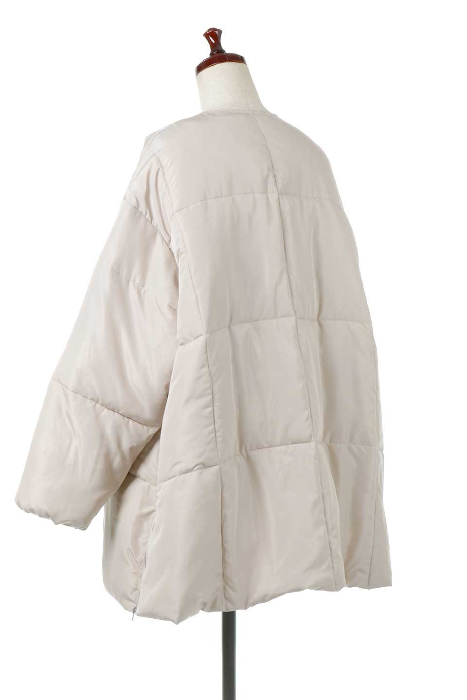 CollarlessOversizedInsulationJacketファイバーダウン・ノーカラージャケット大人カジュアルに最適な海外ファッションのothers（その他インポートアイテム）のアウターやコート。たっぷりシルエットのビッグダウンジャケット。ふんわり軽い中綿入りで風も寒さもシャットアウト。/main-8