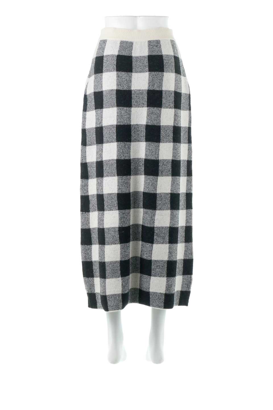 BuffaloCheckJaquartKnitSkirtバッファローチェック・ニットスカート大人カジュアルに最適な海外ファッションのothers（その他インポートアイテム）のボトムやスカート。明るいカラーリングが可愛いバッファローチェックのニットスカート。ジャカード織りの程よい厚さで秋〜春まで楽しめるスカートです。/thumb-9