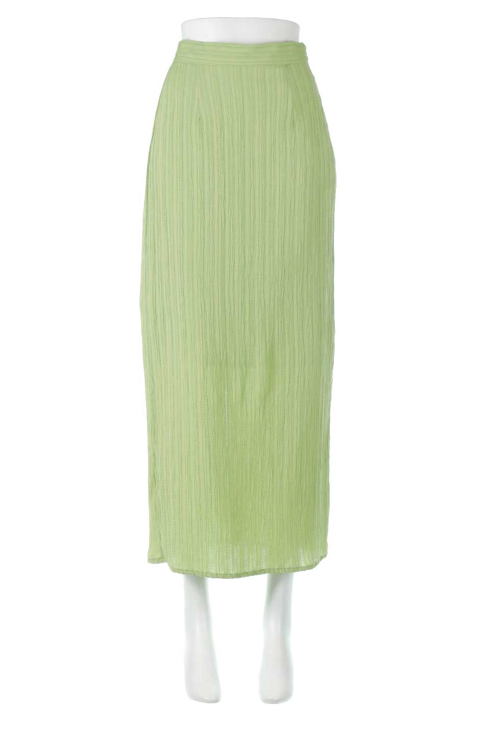 StripedCrepeTightSkirt楊柳ストライプ・タイトスカート大人カジュアルに最適な海外ファッションのothers（その他インポートアイテム）のボトムやスカート。Ｉラインシルエットが体をスッキリと美しく見せてくれるスカート。ストライプ風のデザインが女性らしい印象を演出しています。/main-10