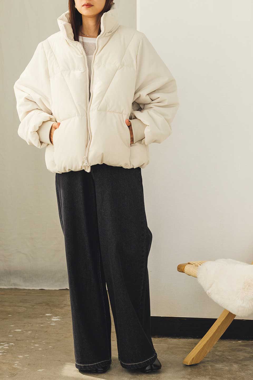 SORONAShortPufferJacketソロナ中綿・ショートジャケット大人カジュアルに最適な海外ファッションのothers（その他インポートアイテム）のアウターやジャケット。ボリューミーだけど着ぶくれしない。デュポン社の新素材を使用した中綿ジャケット。/thumb-25