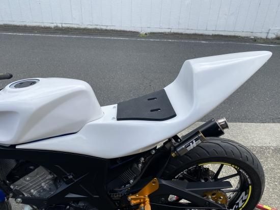 GSX-R125 シートカウル - M-DESIGNのウェブショップ